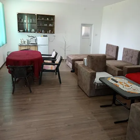 Kamp Sv.jovan אתר קמפינג