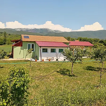 Kamp Sv.jovan אתר קמפינג *
